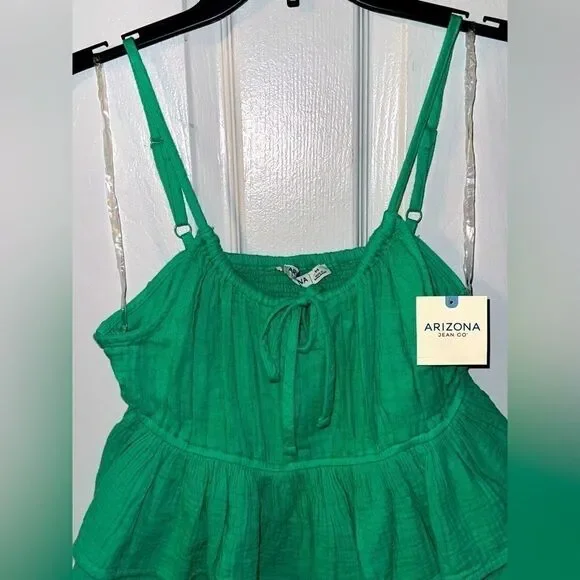 Brand New Tank Top – Juniors Size Medium, Sleeveless Style - Picture 4 of 9
